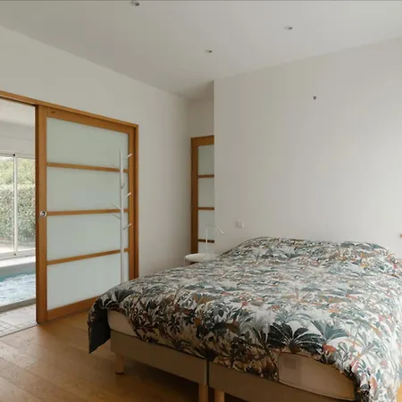 度假居 Rare Gem With Spa 2 Steps From The Sea 乌尔加特